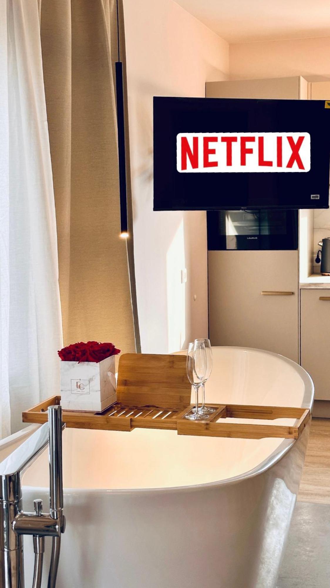 Appartement Leonardo Wuerzburg I Freistehende Badwanne Extérieur photo